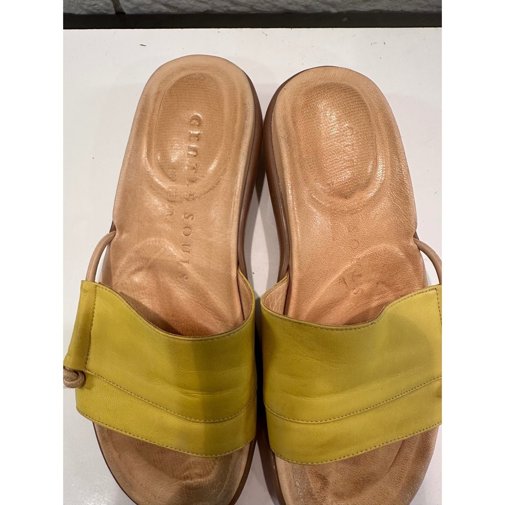 Gentle Souls Kenneth Cole Yellow Leather Slide Sandals Knotted Detail Size 38 - Picture 4 of 11